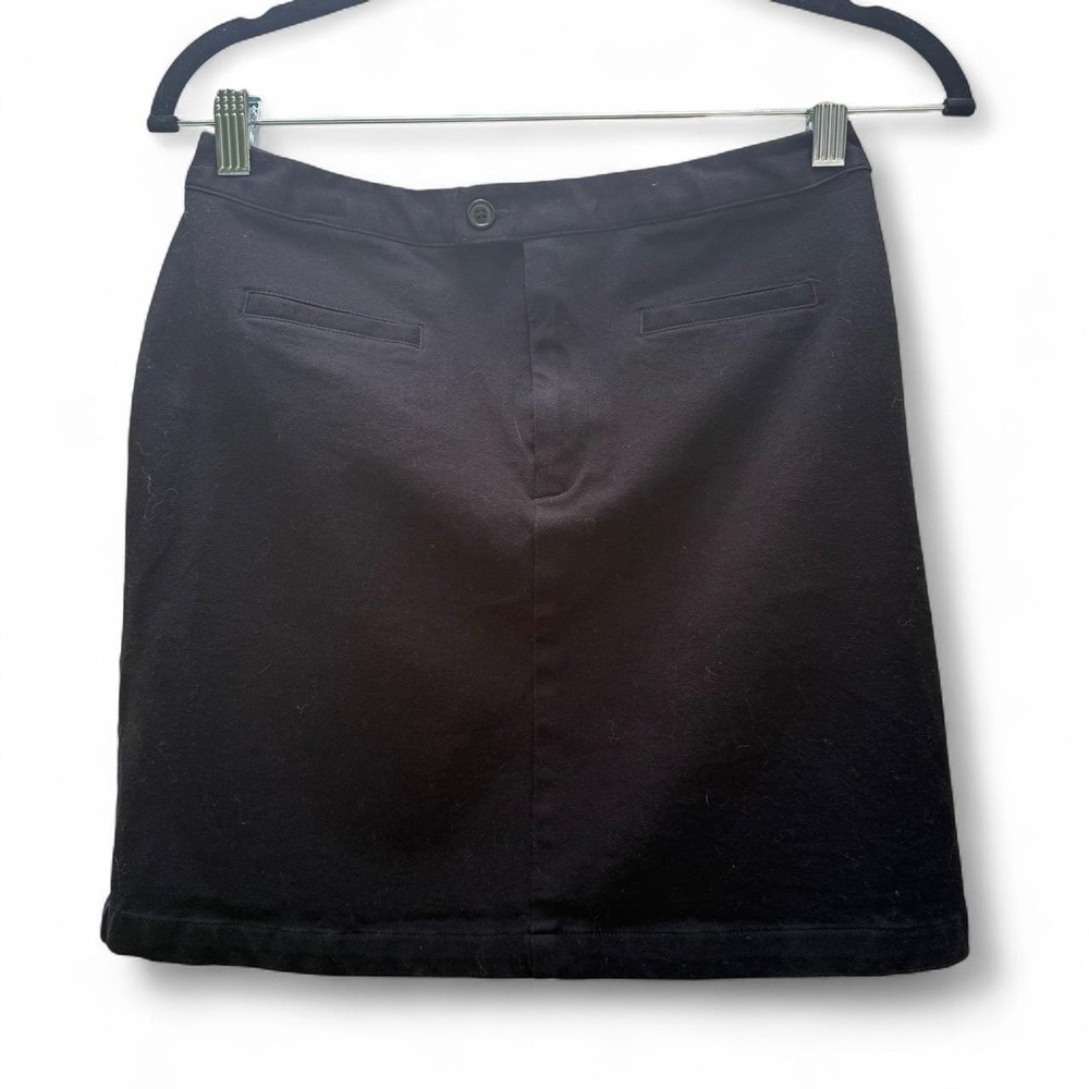 Gap black mini skirt